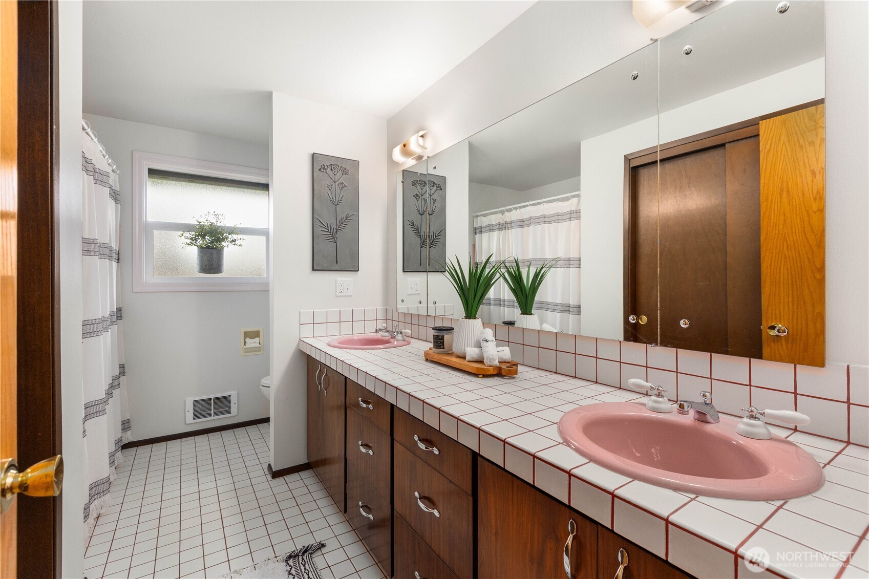 5614 66th Place Property Photo 21