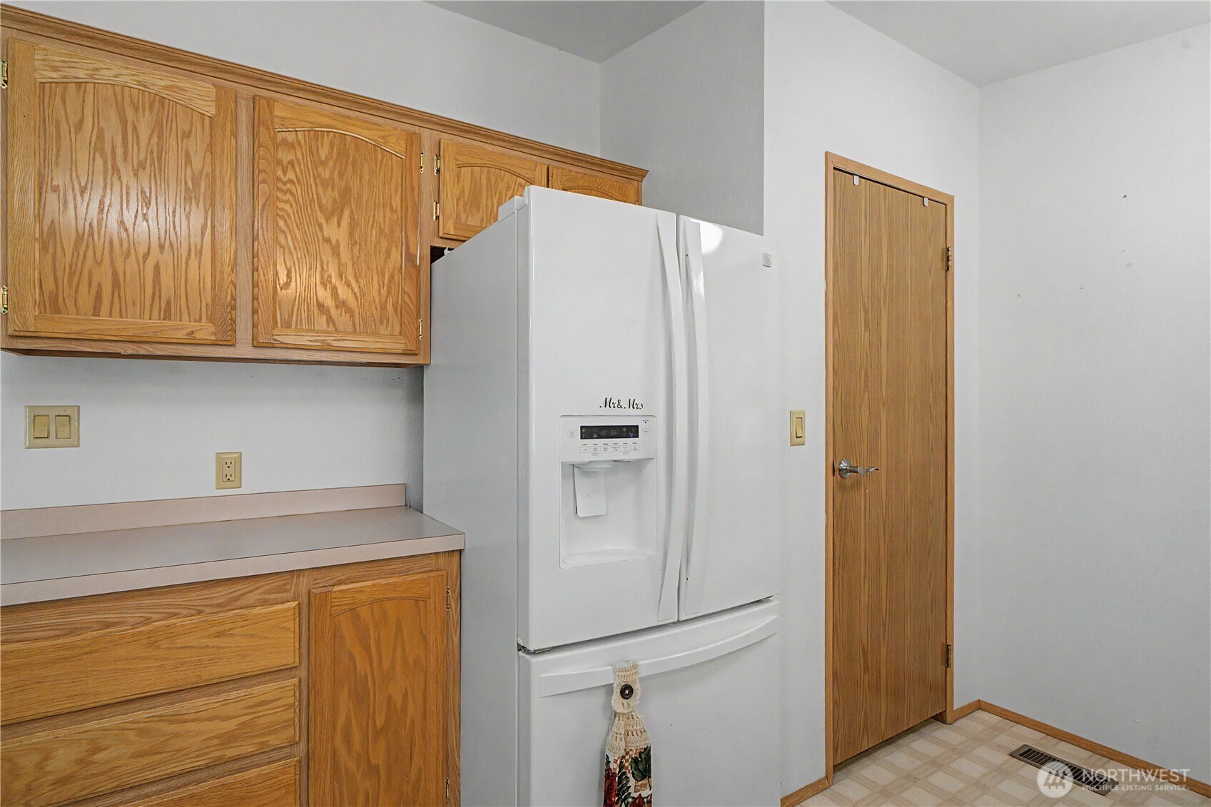 2240 W Broadway Avenue 251 Property Photo 17