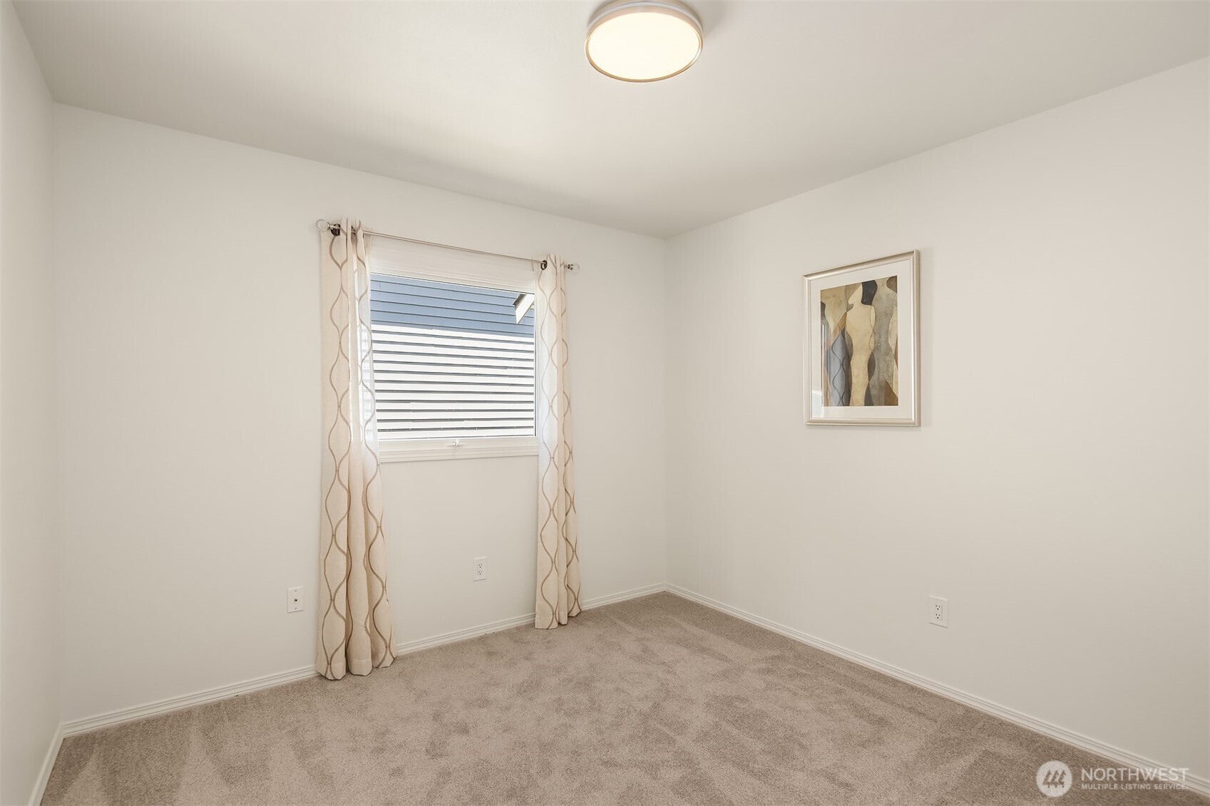 10816 10th Drive Property Photo 16