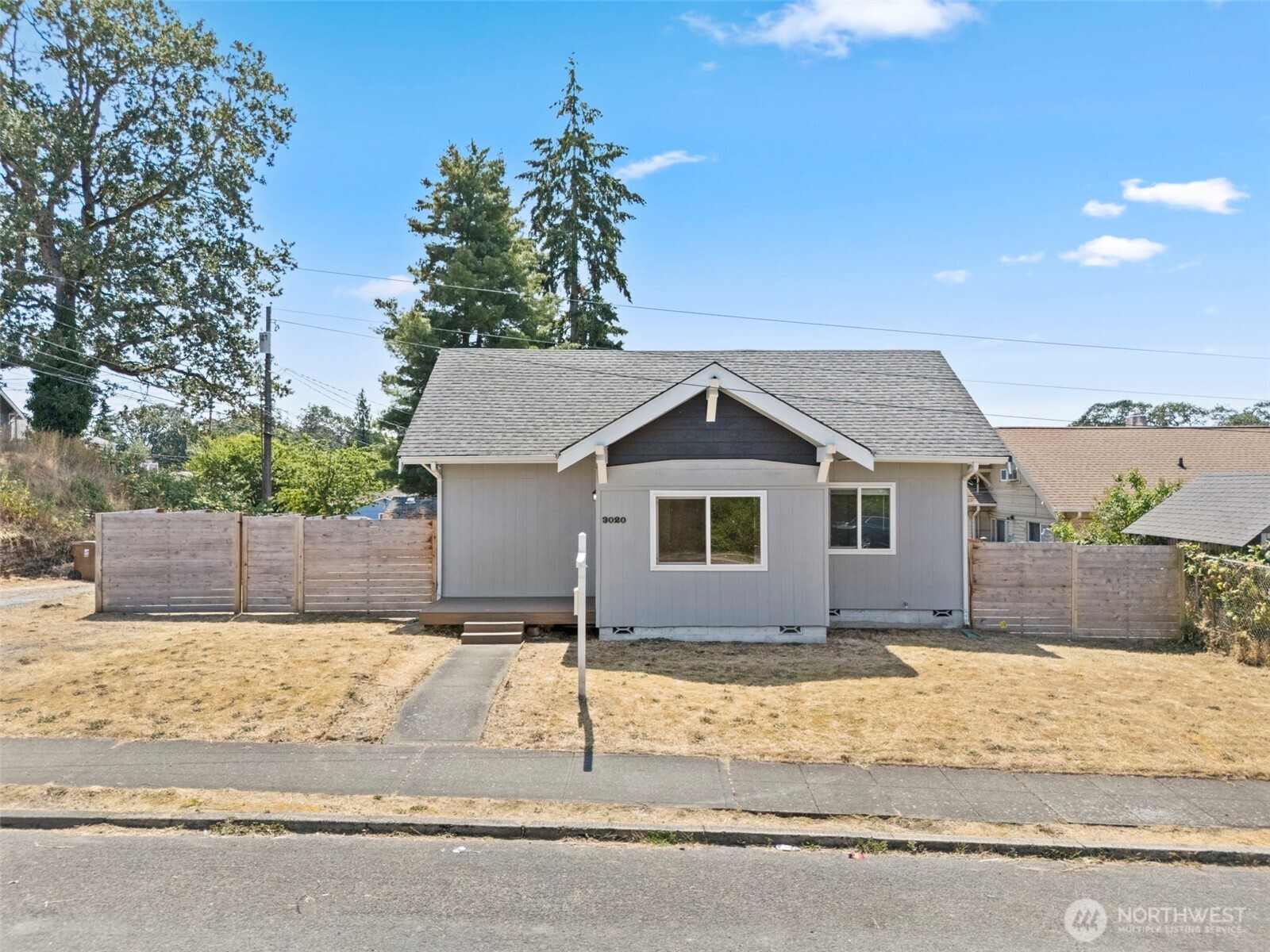 3020 S 54th Street Property Photo 3