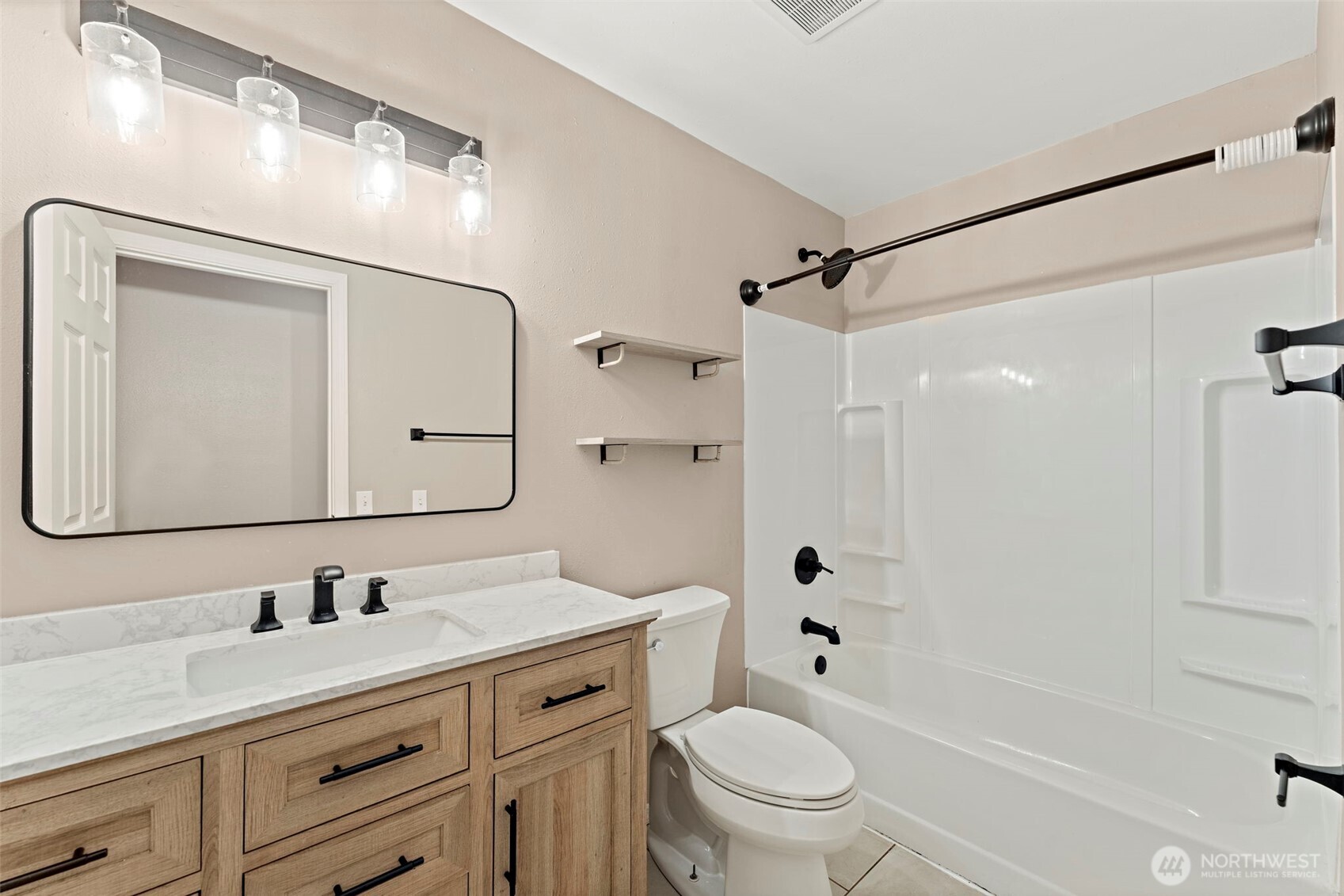 3020 S 54th Street Property Photo 24