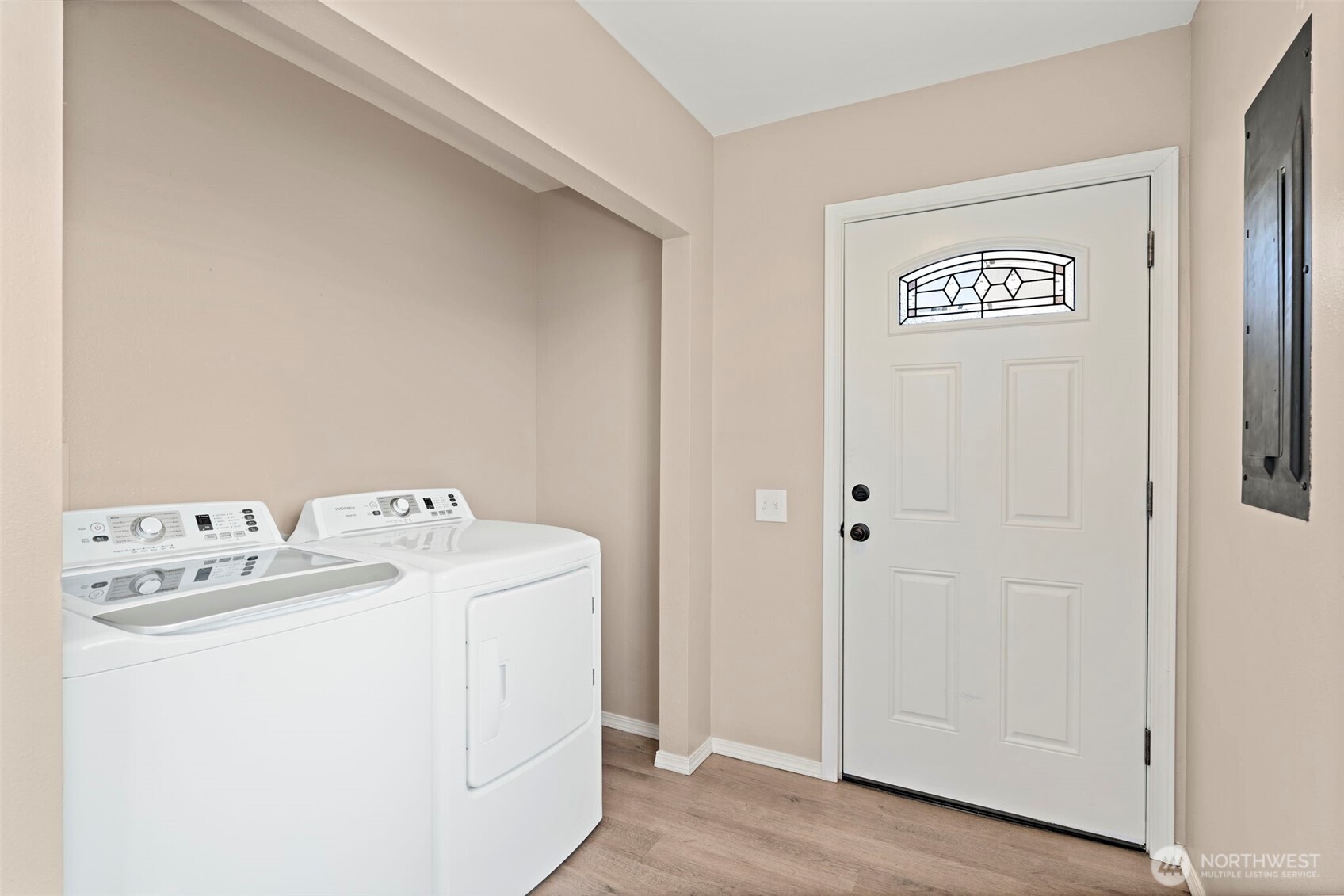 3020 S 54th Street Property Photo 25