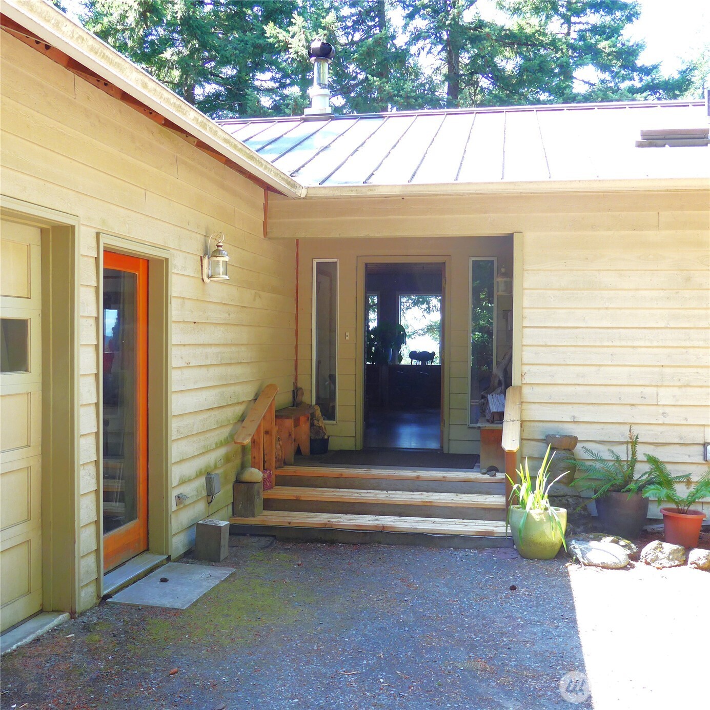 561 Discovery Way Property Photo 3