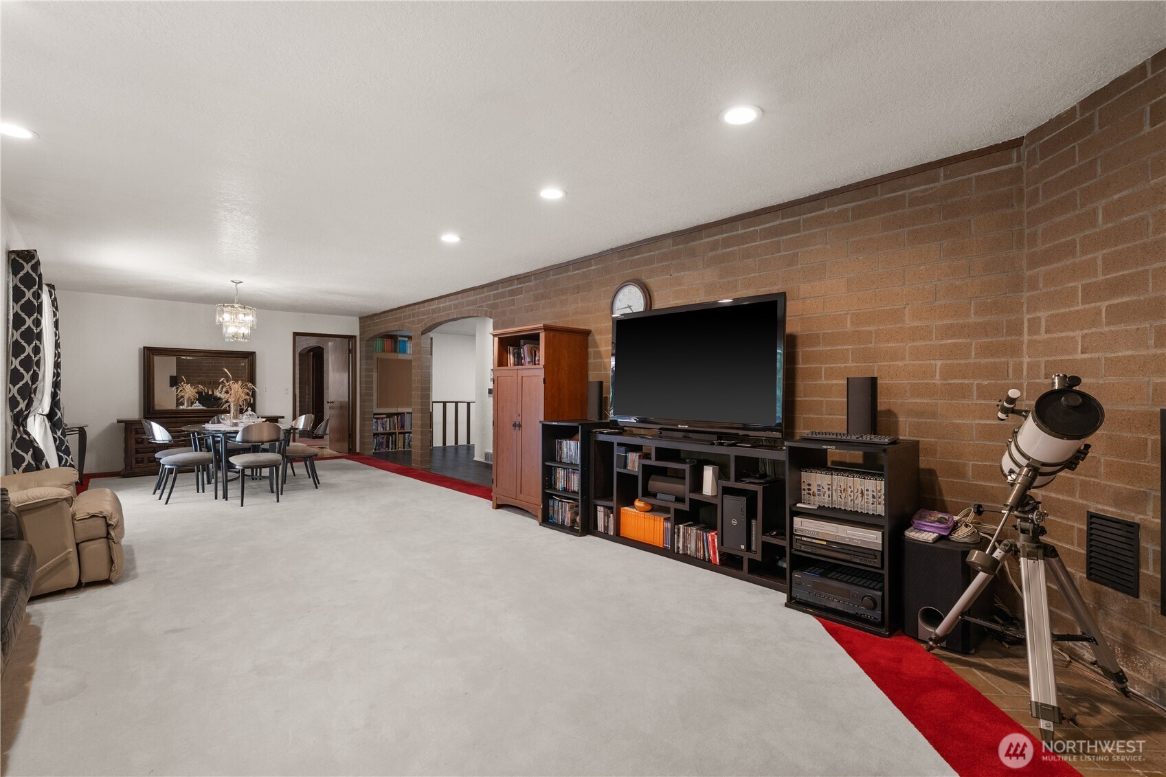 16058 36th Avenue Property Photo 10