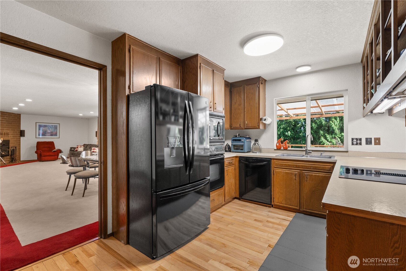 16058 36th Avenue Property Photo 12