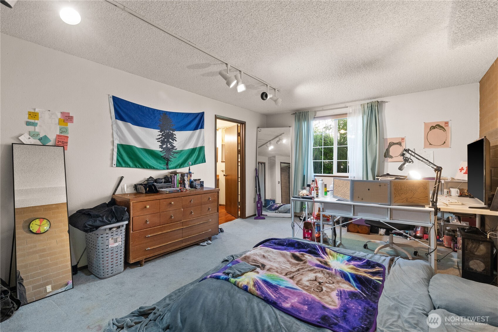 16058 36th Avenue Property Photo 27