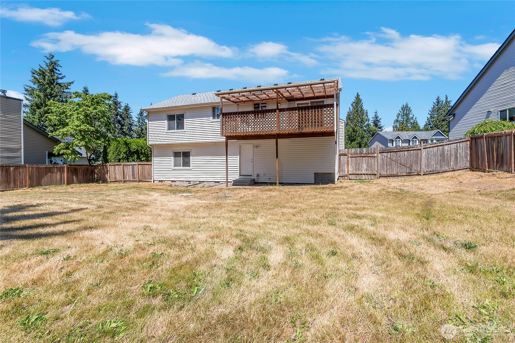 13010 226th Street Property Photo 4