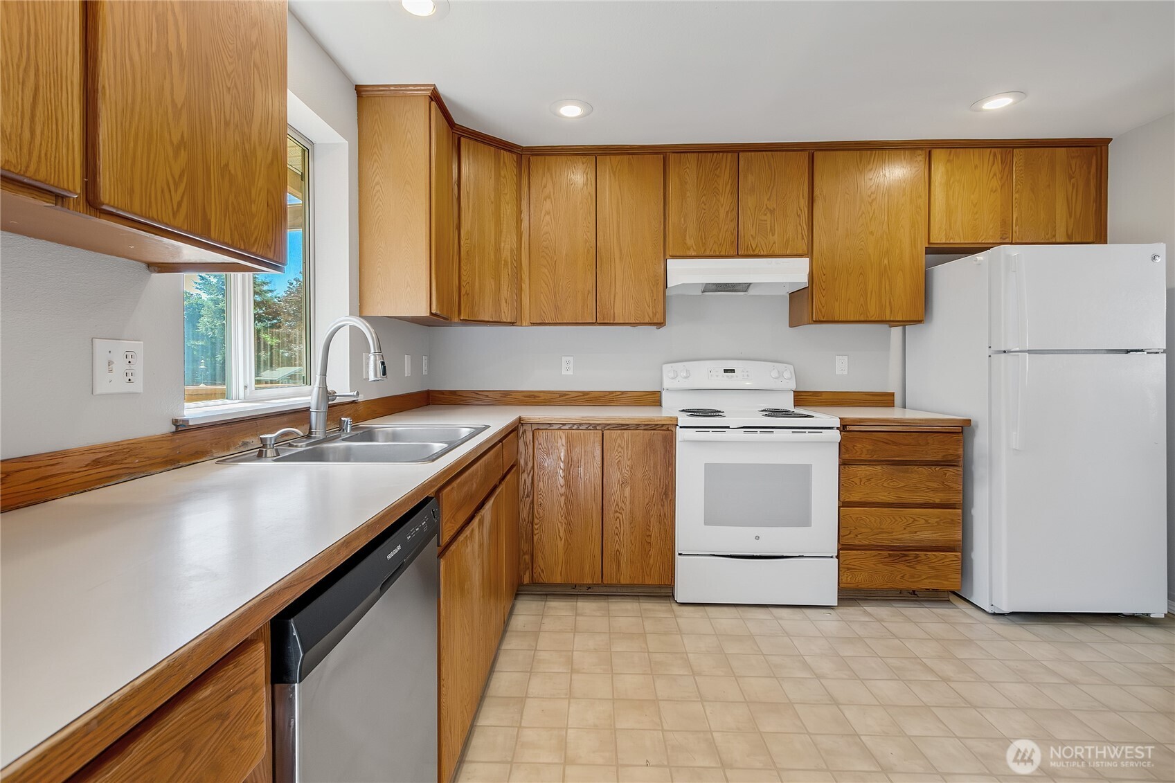 13010 226th Street Property Photo 20
