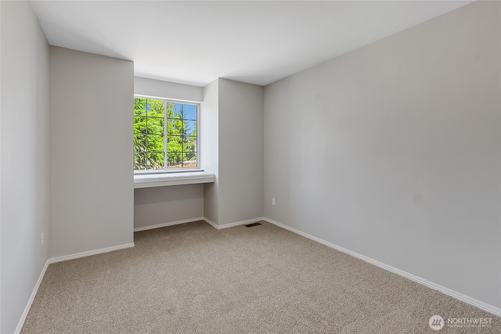 13010 226th Street Property Photo 24