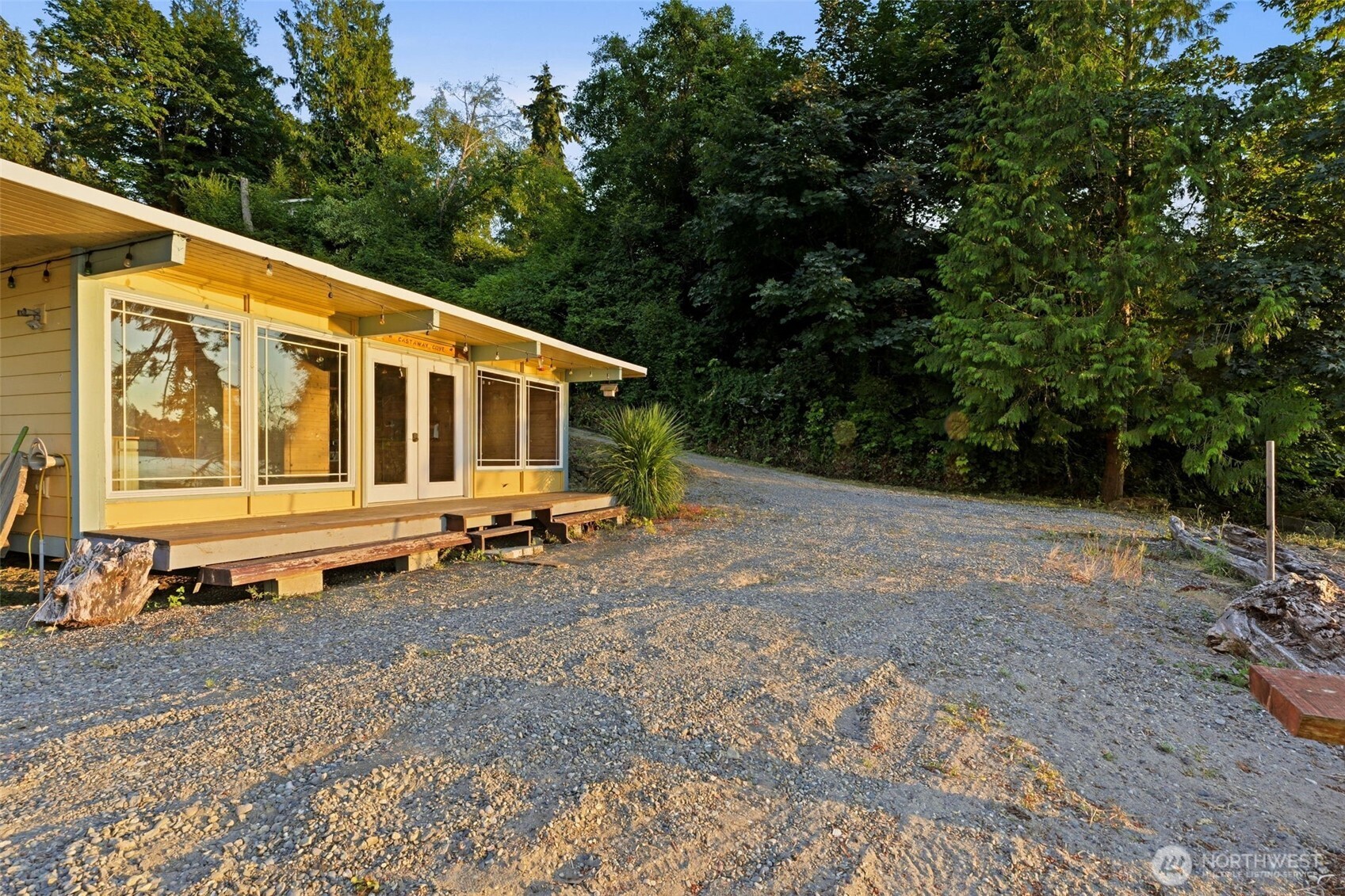 1303 38th Avenue Ct Property Photo 4