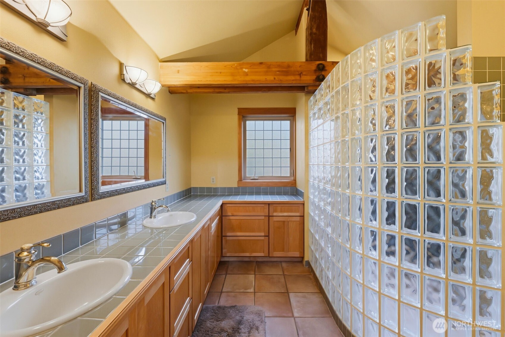 1303 38th Avenue Ct Property Photo 24