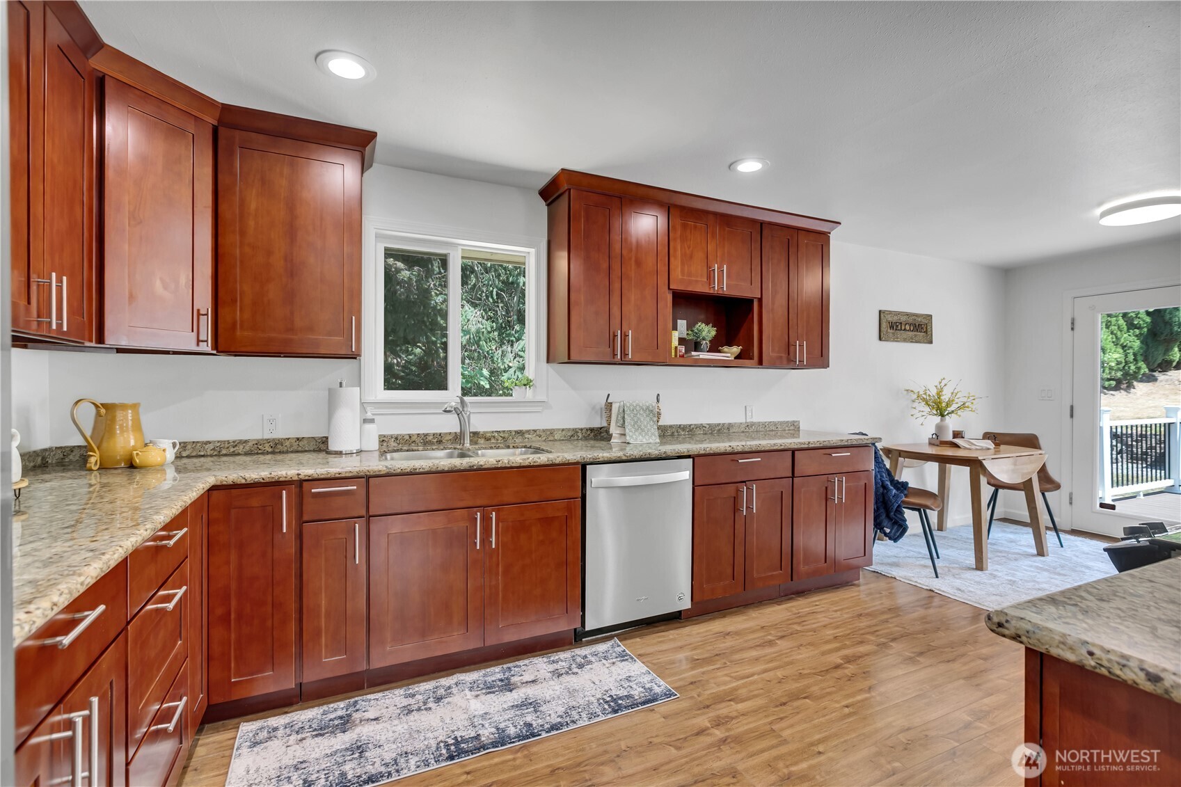 18415 9th Street Property Photo 13