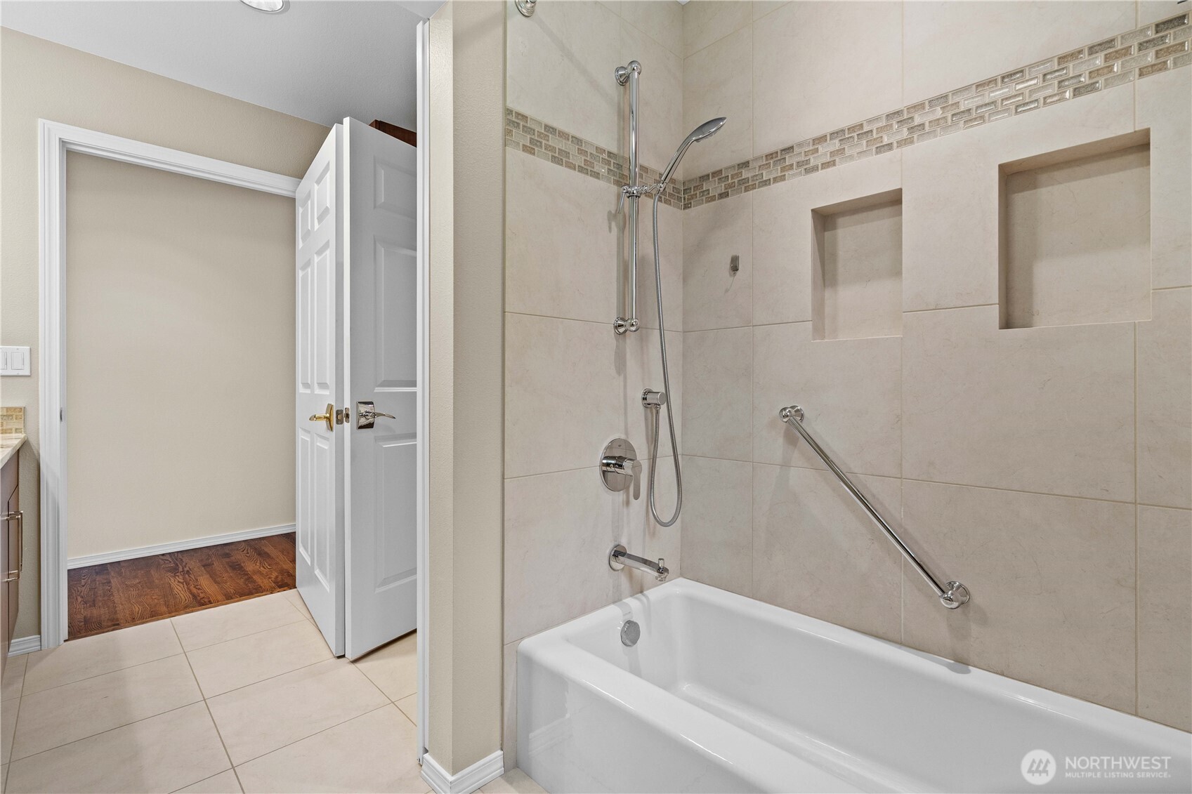 10306 192nd Avenue Property Photo 23