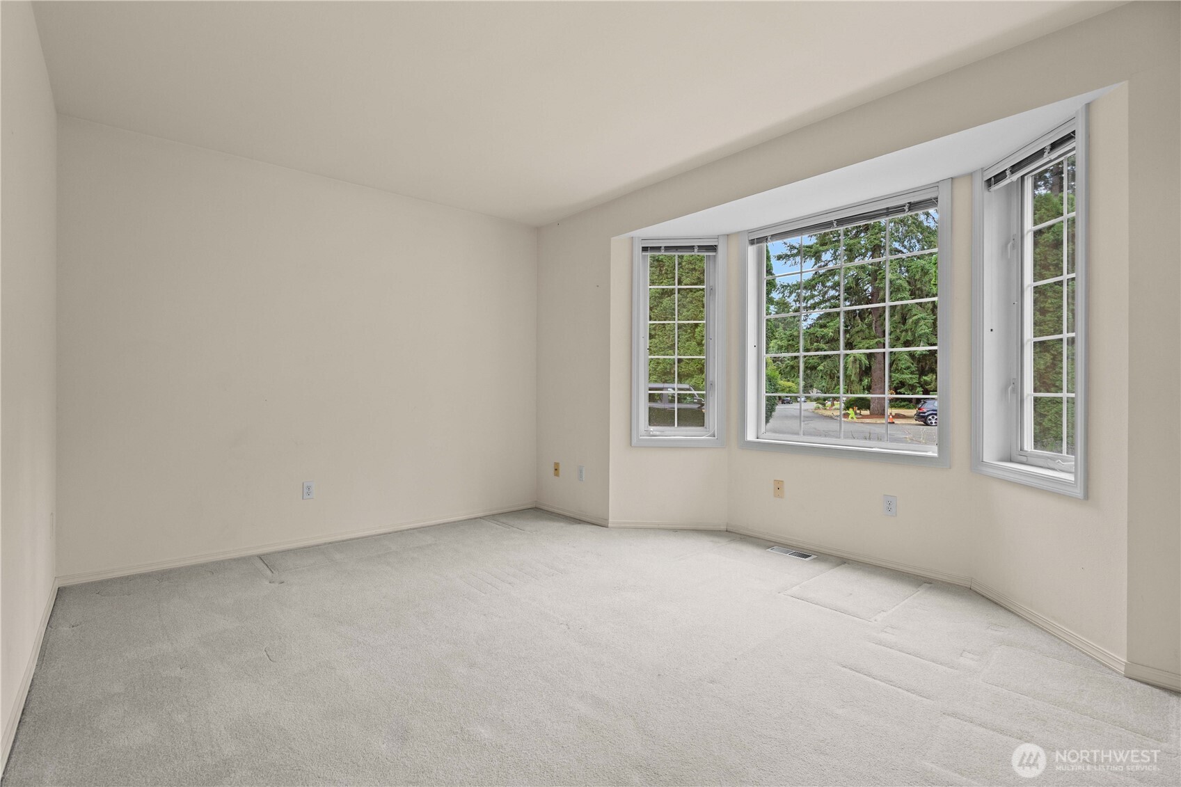 10306 192nd Avenue Property Photo 24