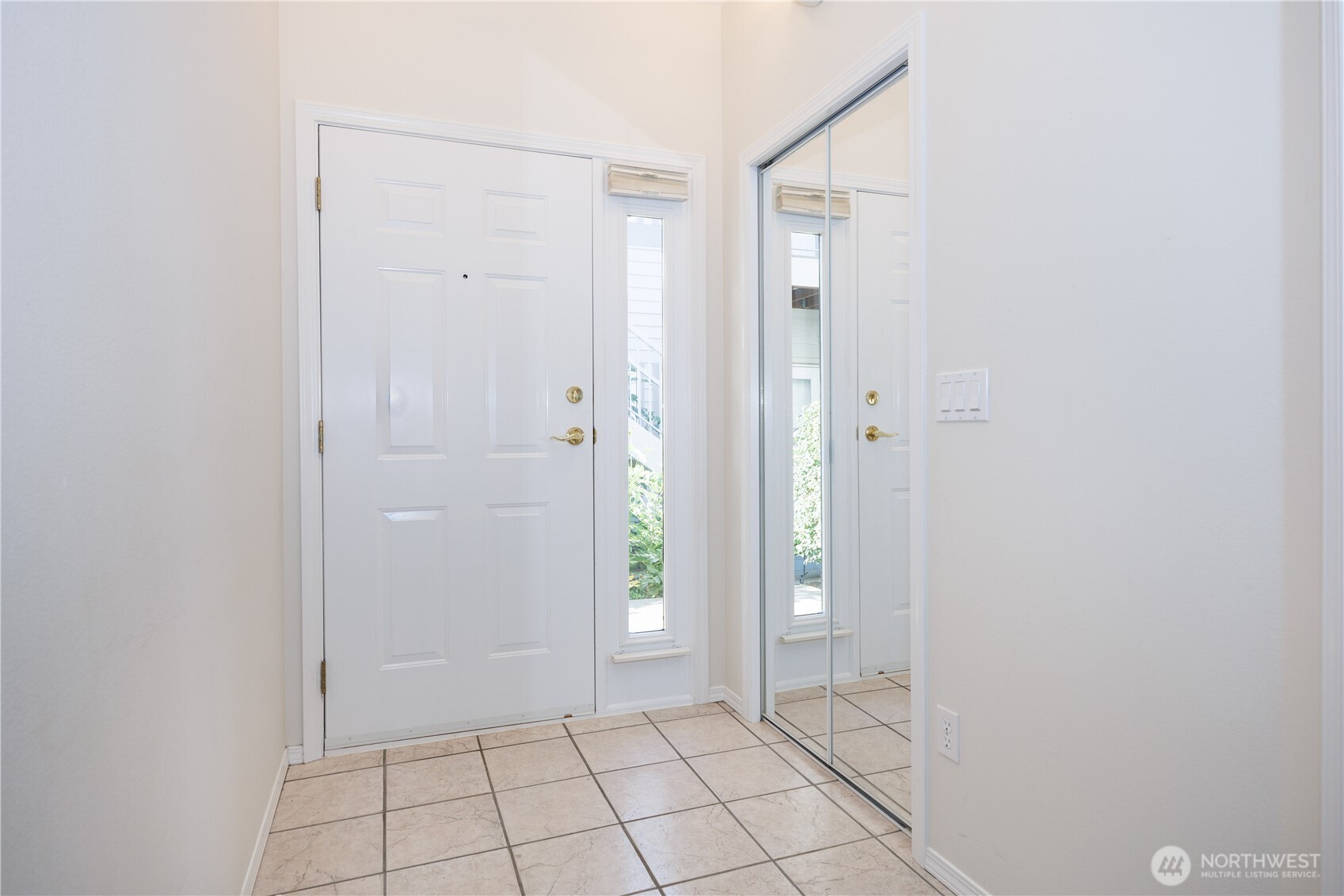 523 W Kellogg Road Property Photo 4