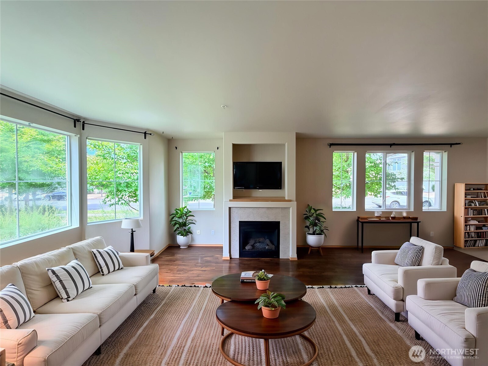 2045 Bobs Hollow Lane A Property Photo 2
