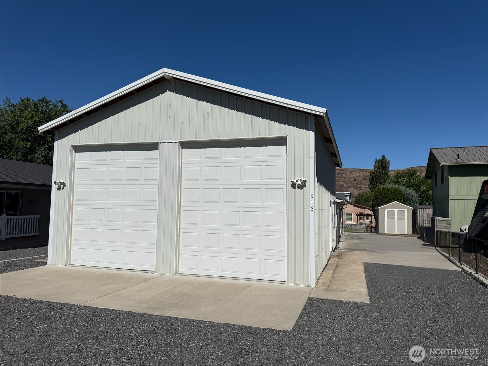 616 Hunter Avenue Property Photo 1