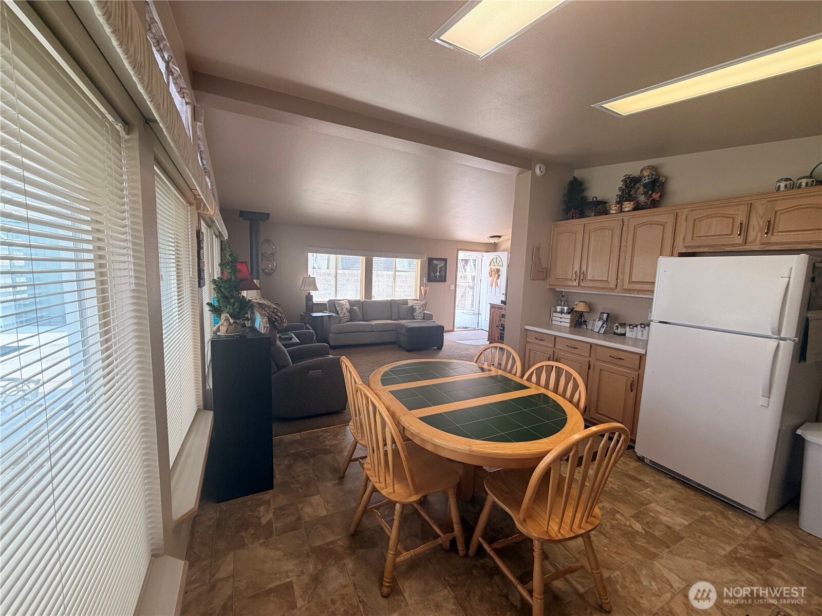 616 Hunter Avenue Property Photo 5