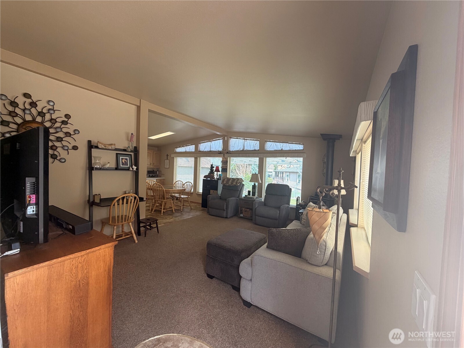 616 Hunter Avenue Property Photo 6