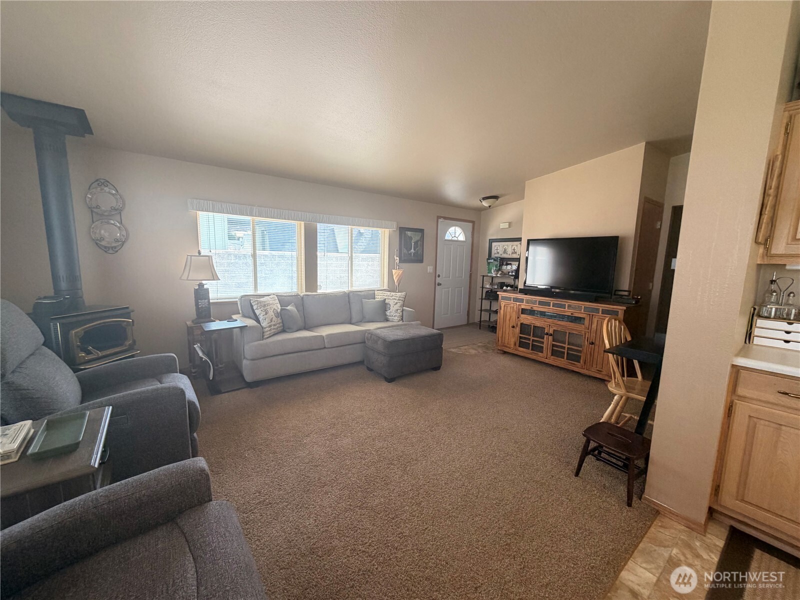 616 Hunter Avenue Property Photo 8
