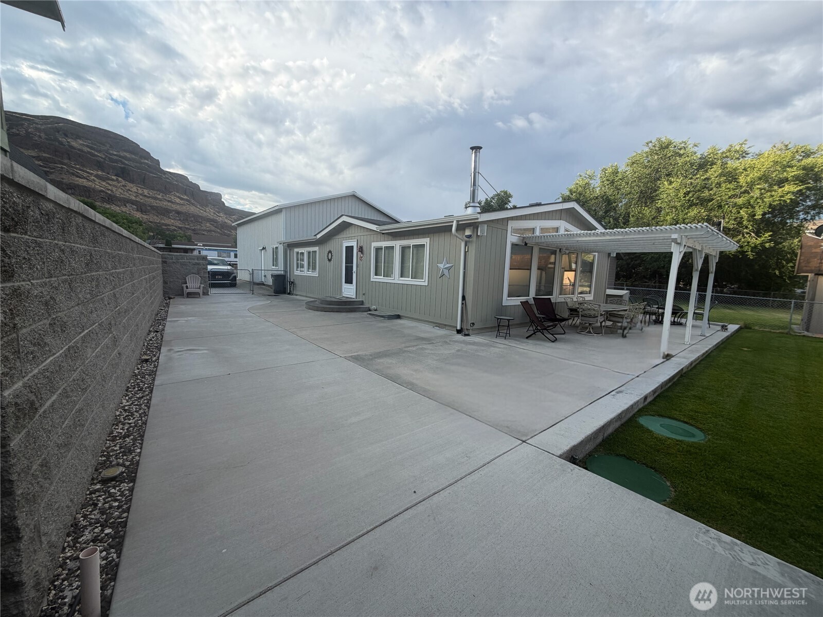 616 Hunter Avenue Property Photo 23