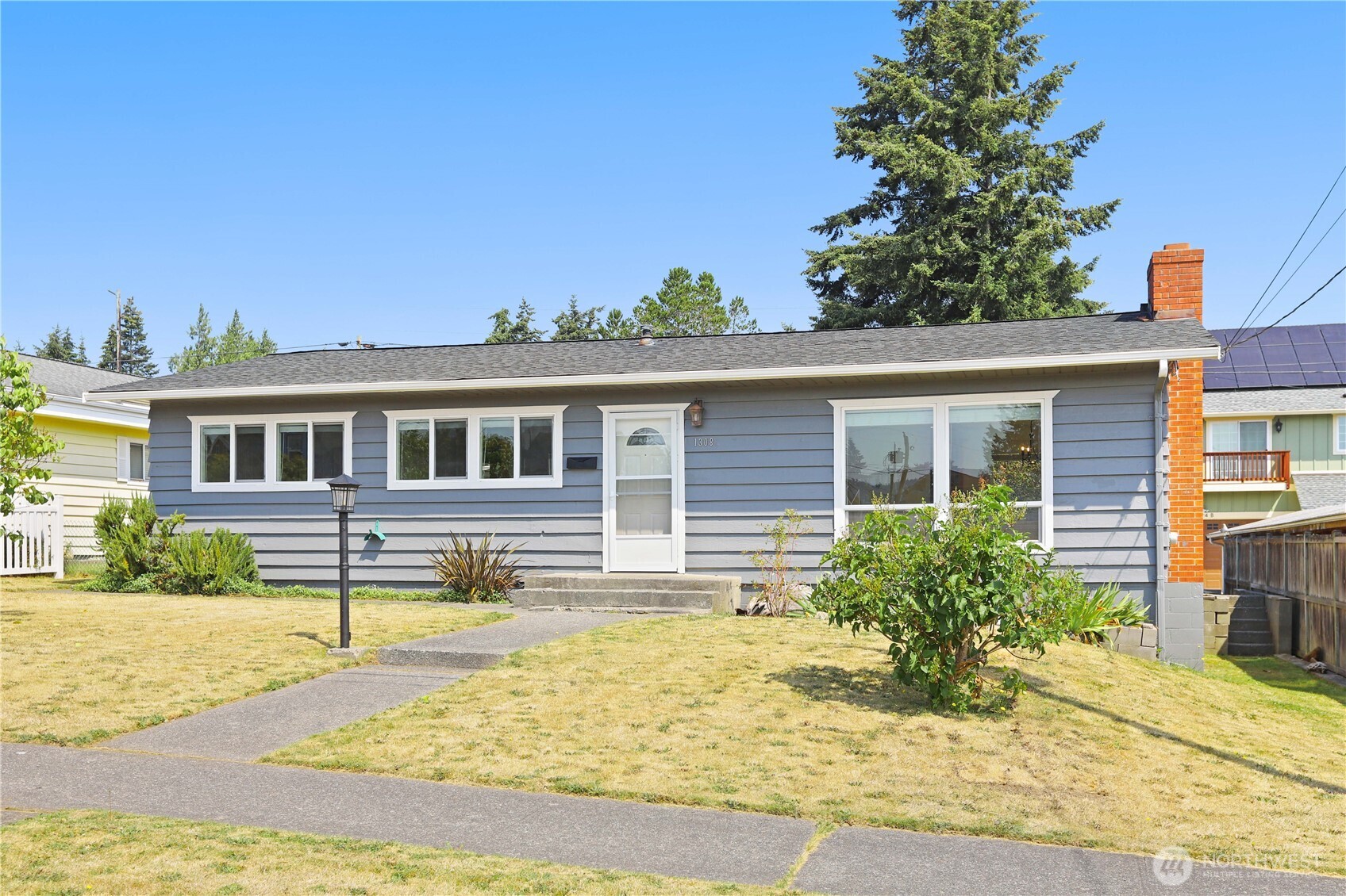 1308 16th Street Property Photo 1