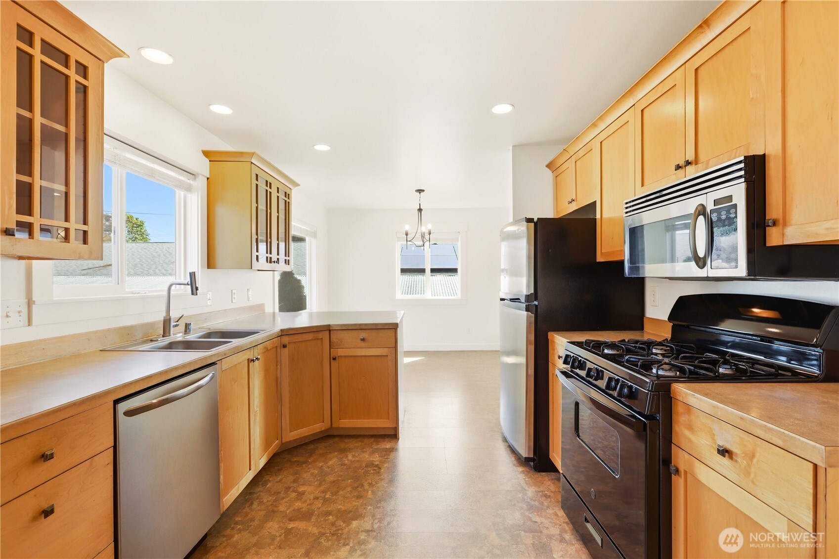 1308 16th Street Property Photo 7