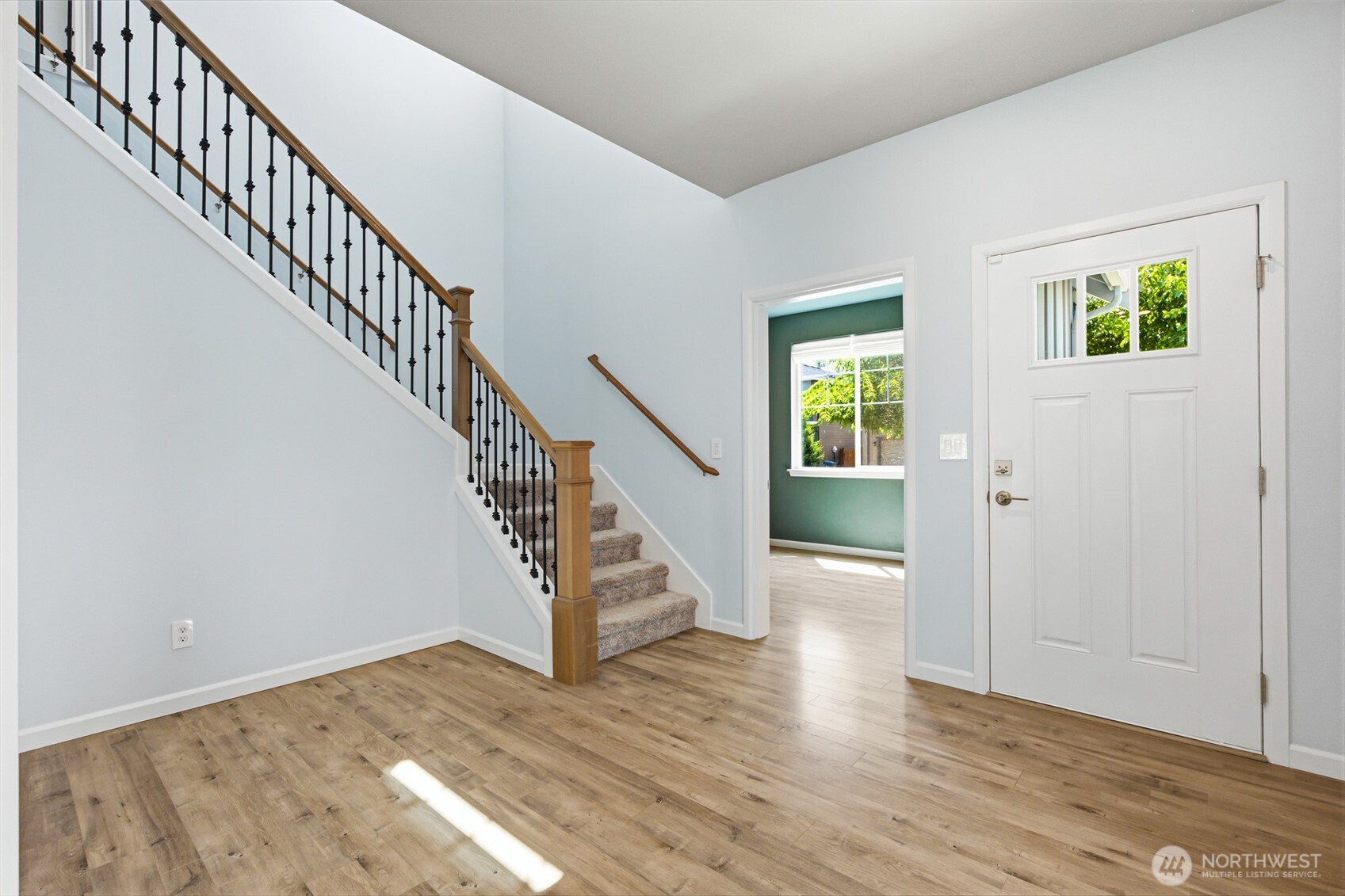 17613 131st Street Property Photo 6