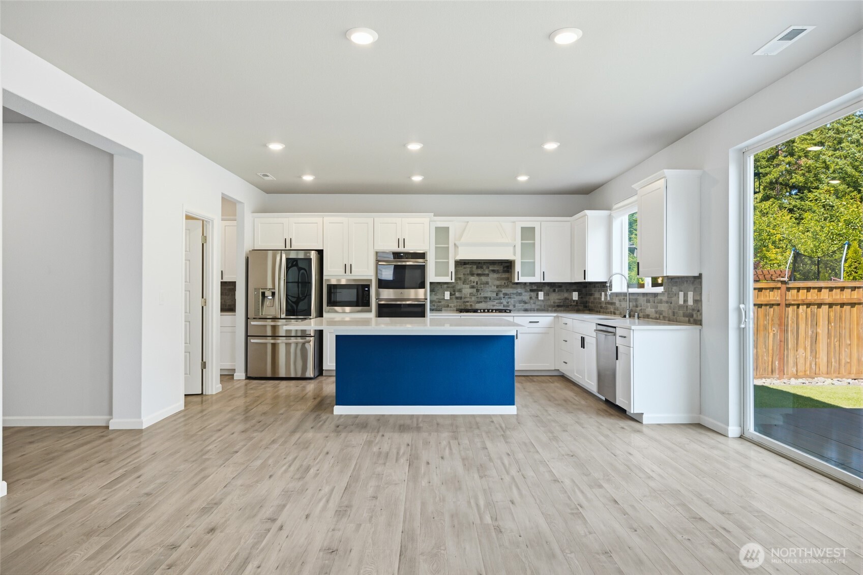 17613 131st Street Property Photo 8