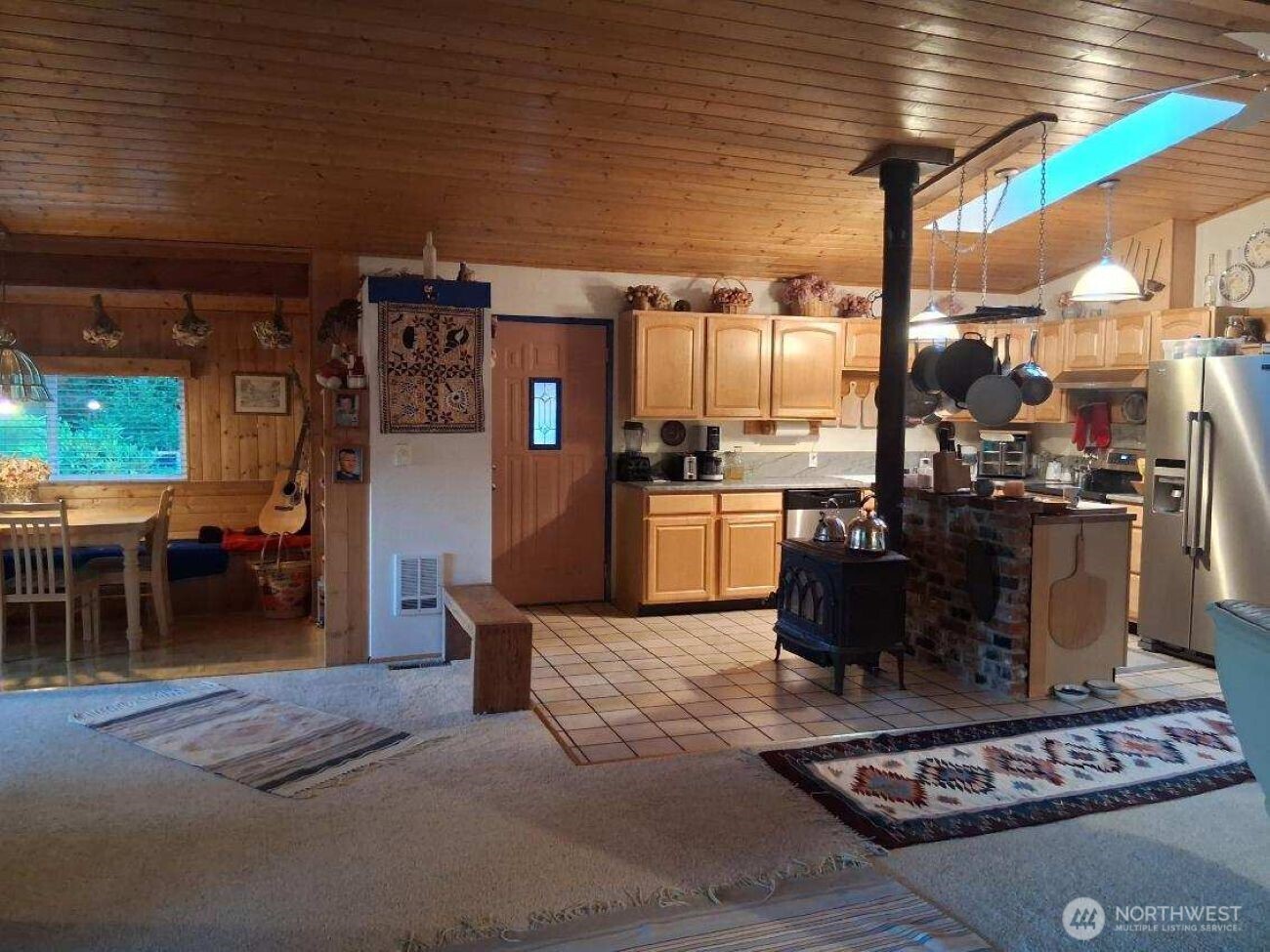 419 Meskill Road Property Photo 5