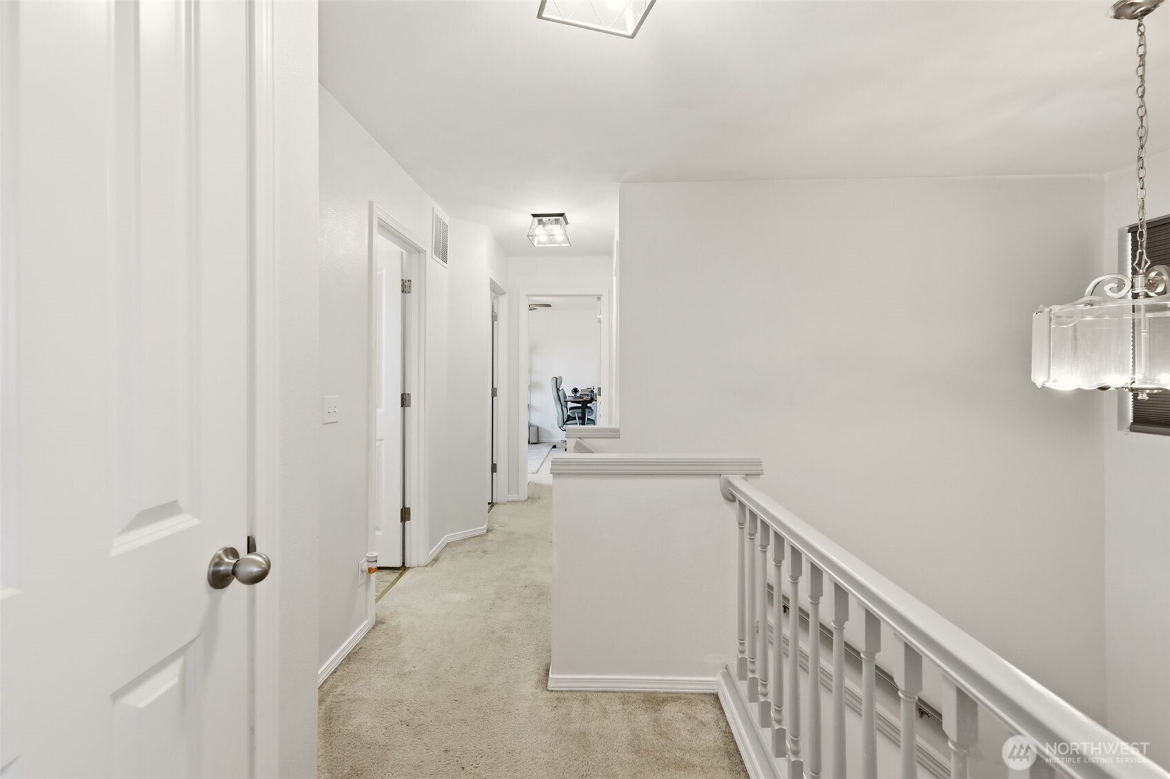 303 E Highland Drive Property Photo 18