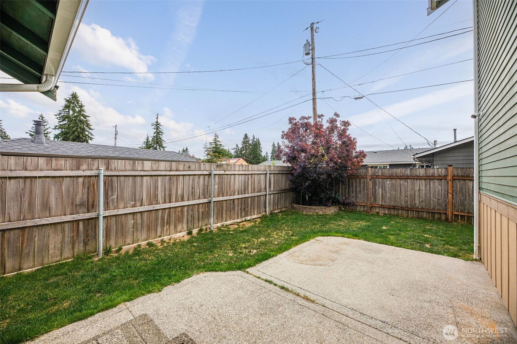 303 E Highland Drive Property Photo 27