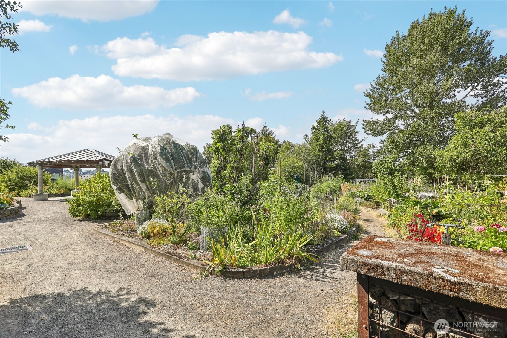 1807 30th Avenue Property Photo 35