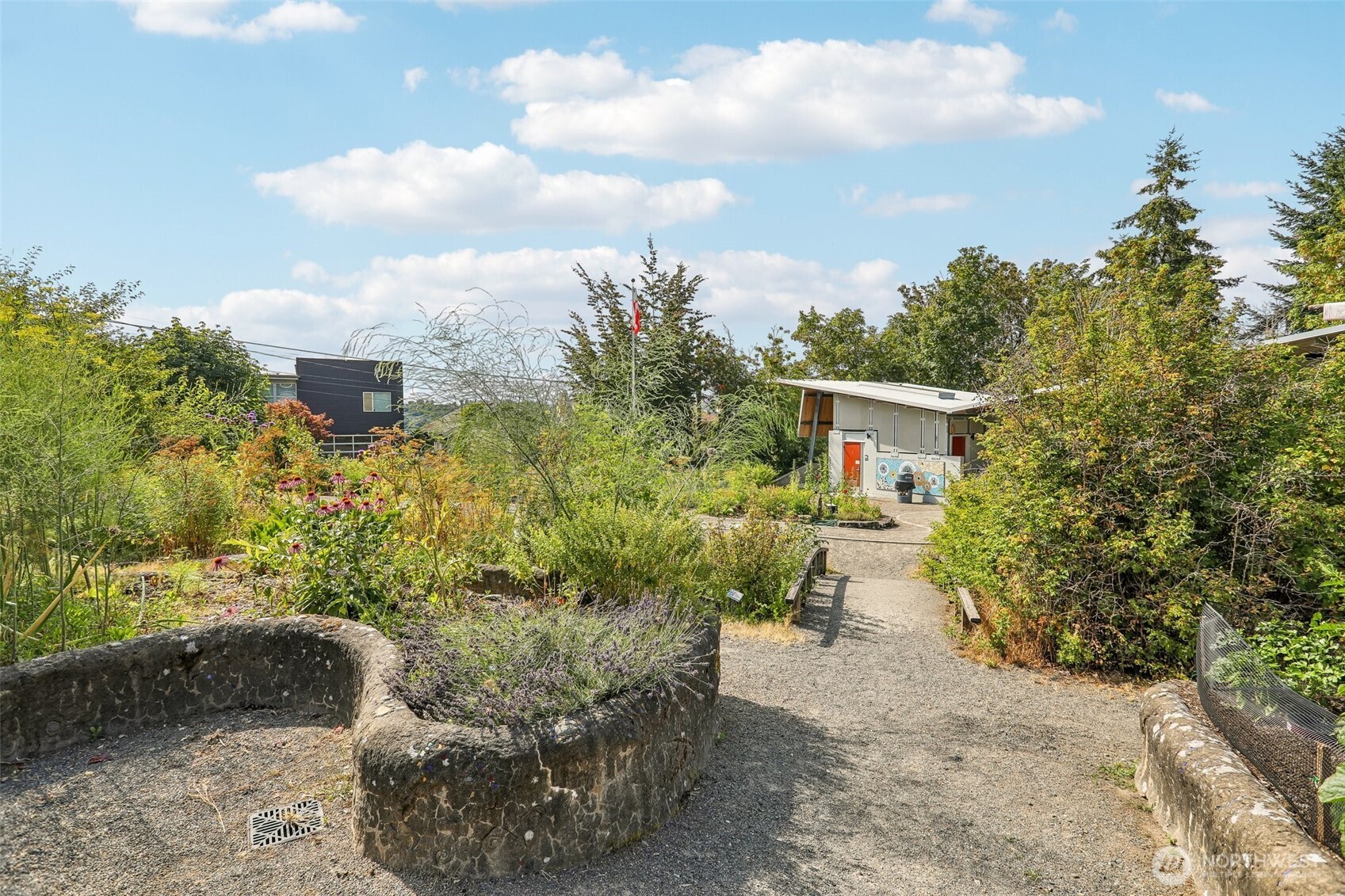 1807 30th Avenue Property Photo 36