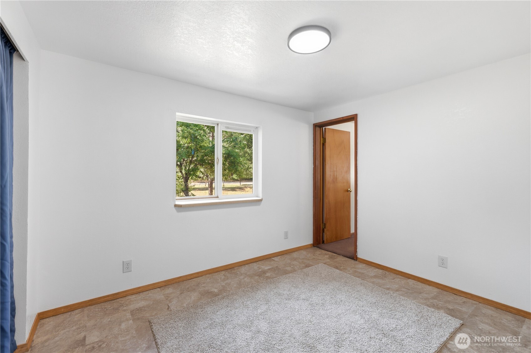 70 Hummingbird Lane Property Photo 20