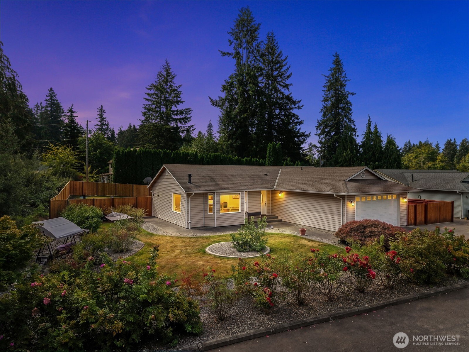 7506 52nd Place Property Photo 3