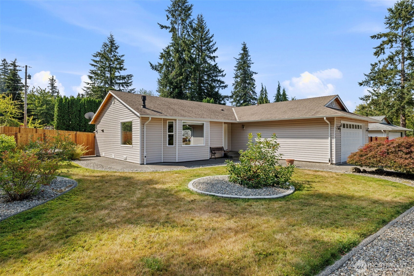 7506 52nd Place Property Photo 9