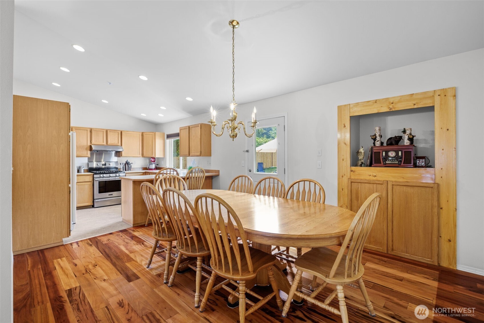 7506 52nd Place Property Photo 14
