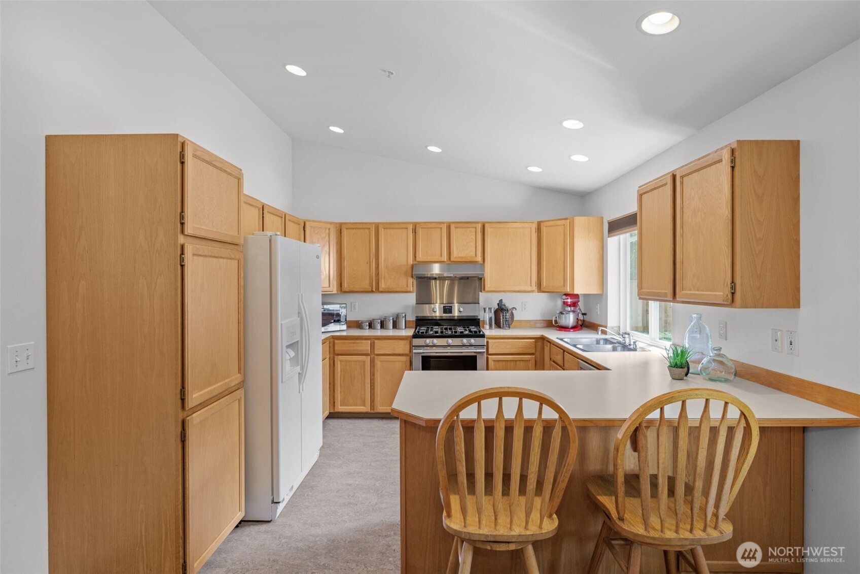 7506 52nd Place Property Photo 15