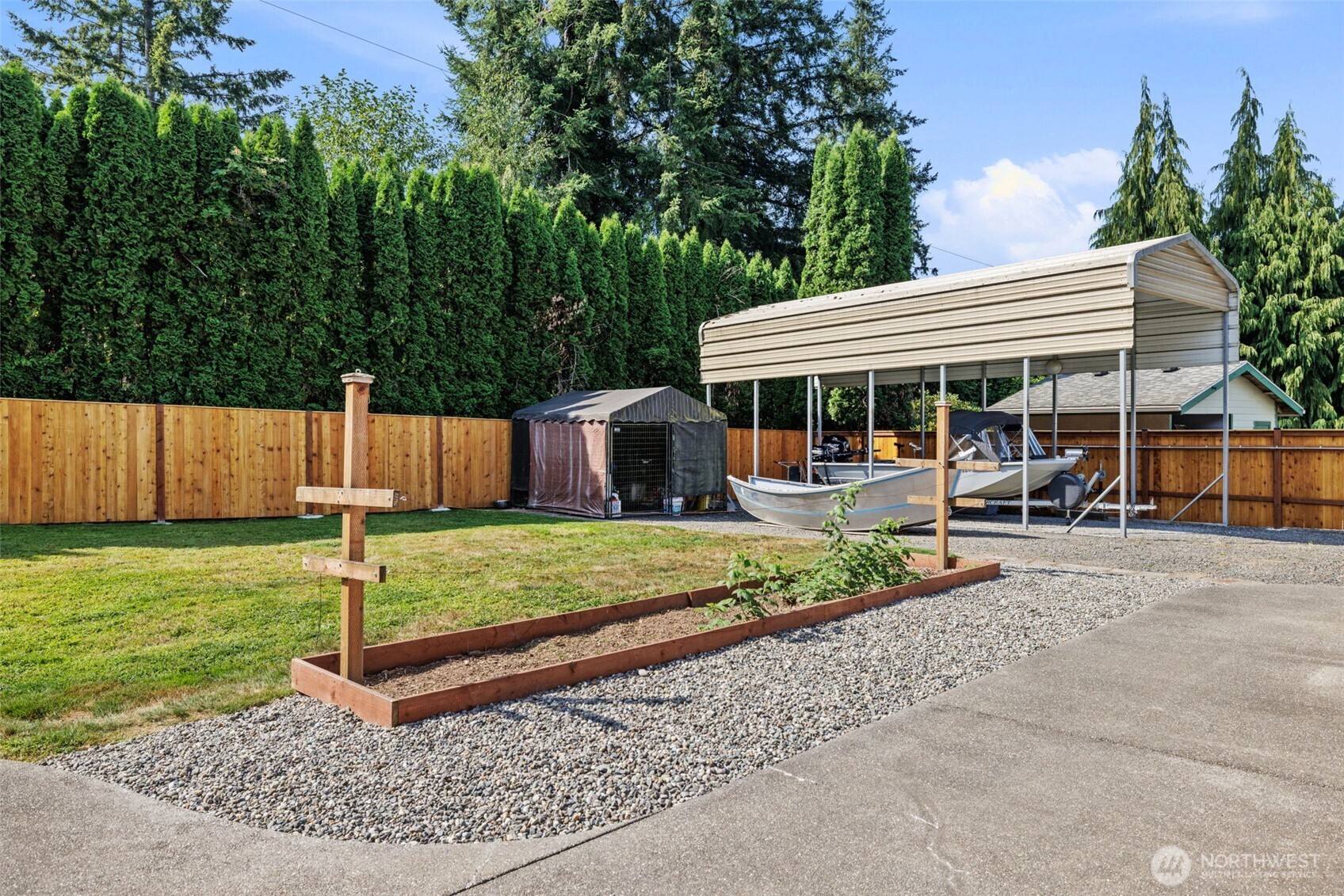 7506 52nd Place Property Photo 30