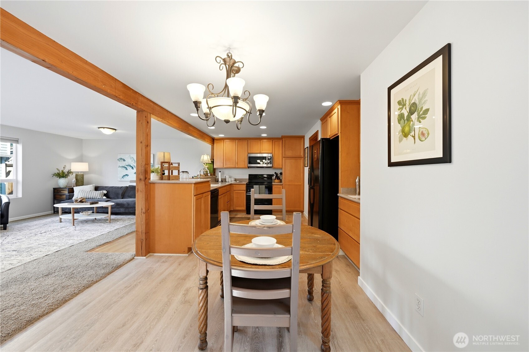 20611 6th Place Property Photo 18