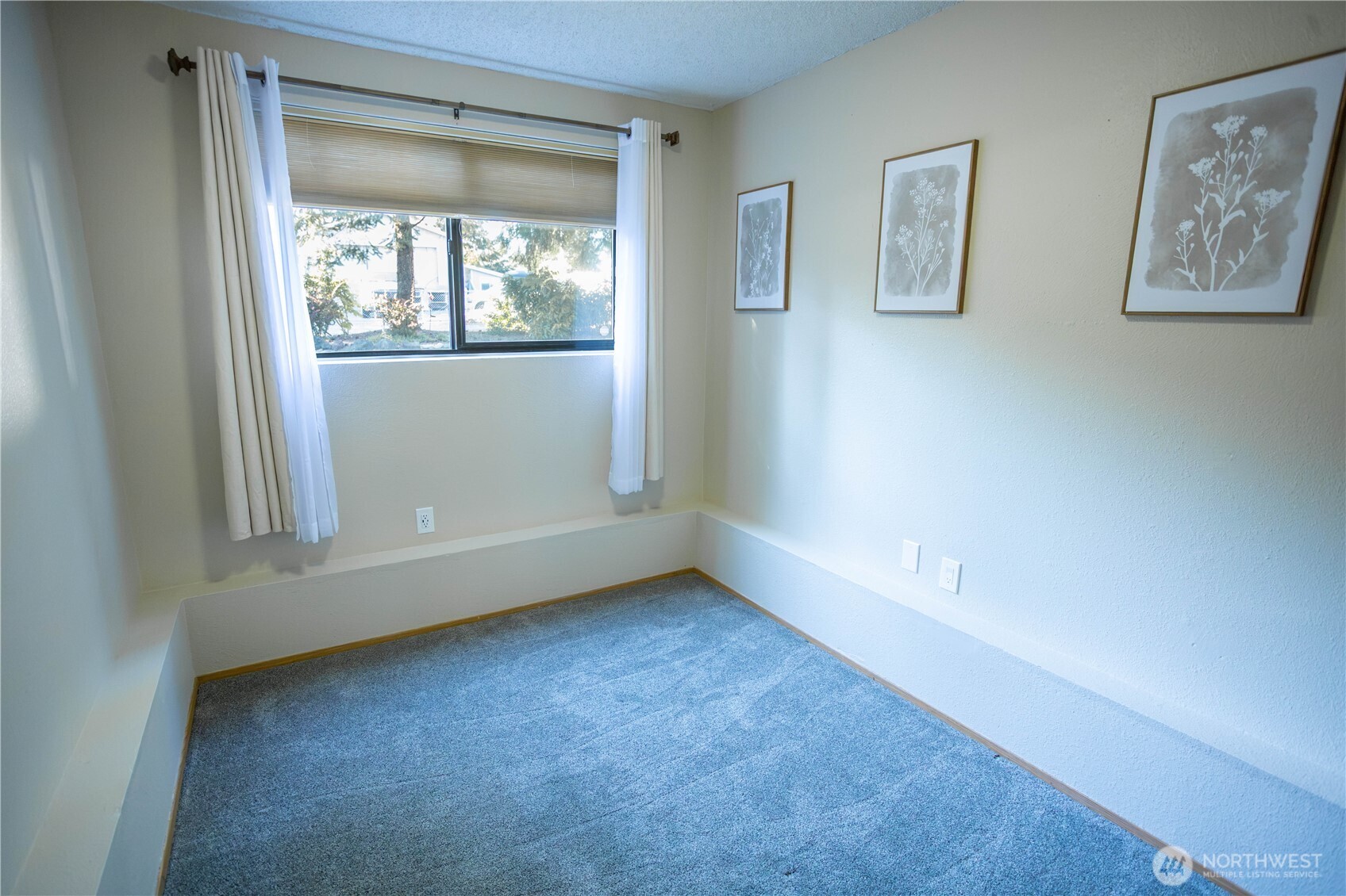 5318 203rd Street Ct Property Photo 10