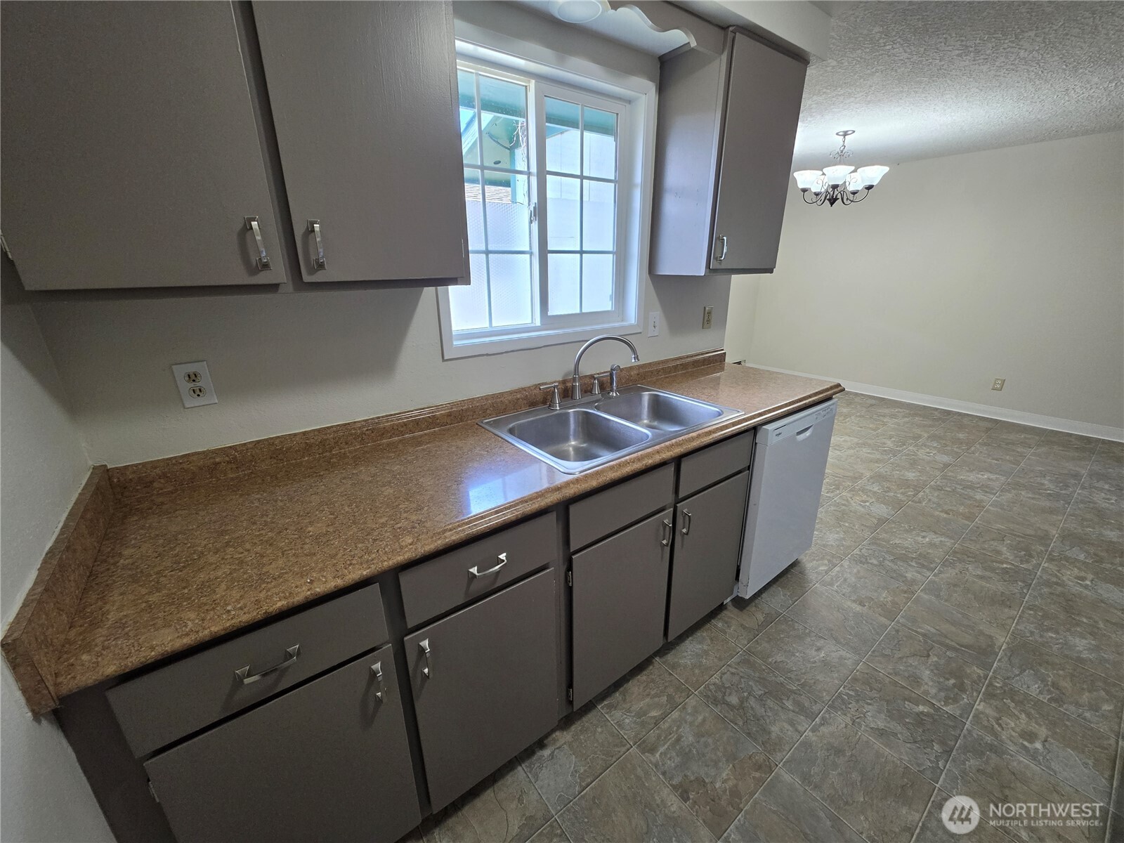 1407 Bowmont Avenue Property Photo 10