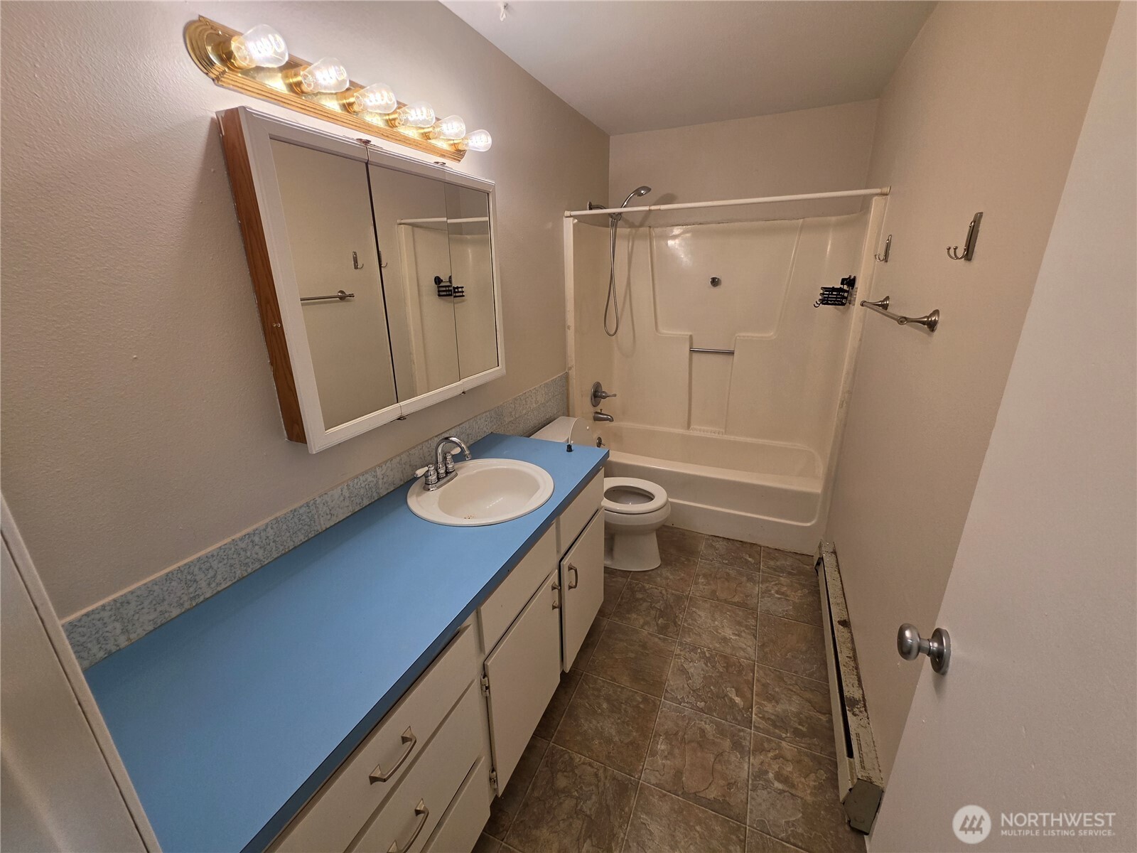1407 Bowmont Avenue Property Photo 16