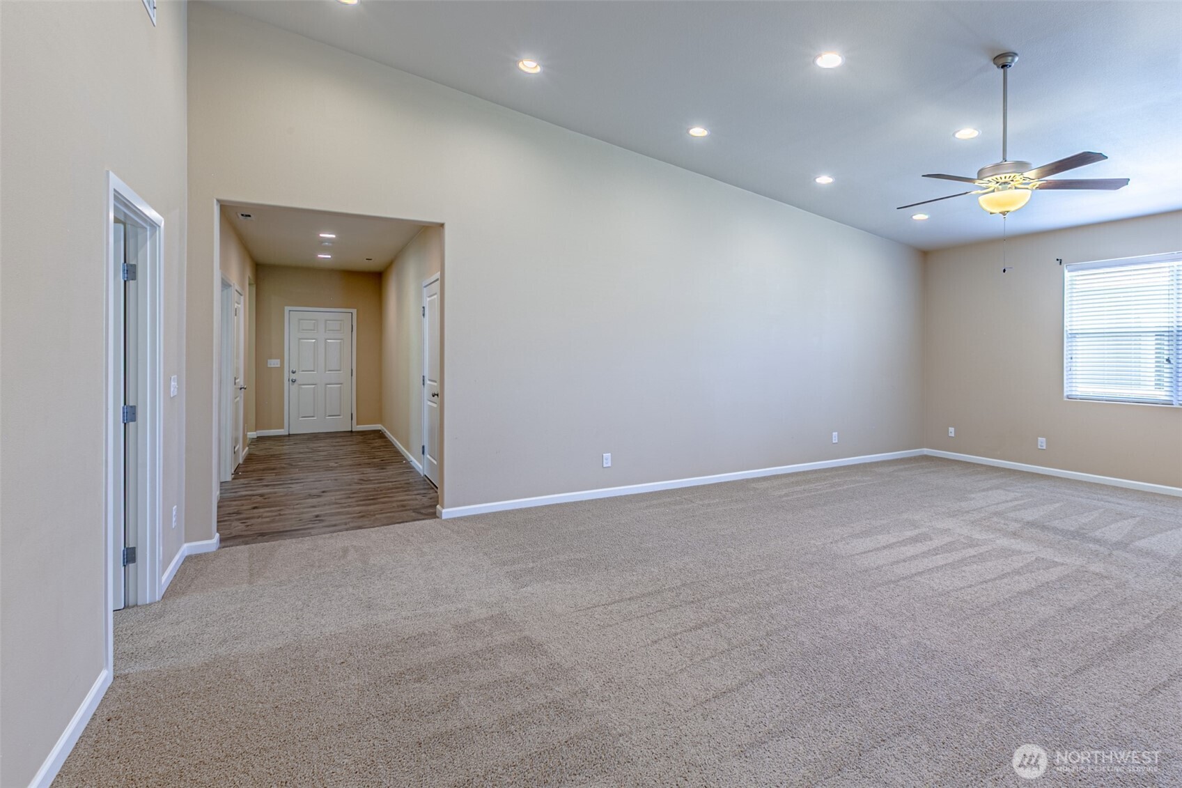 7004 Munn Lake Property Photo 4