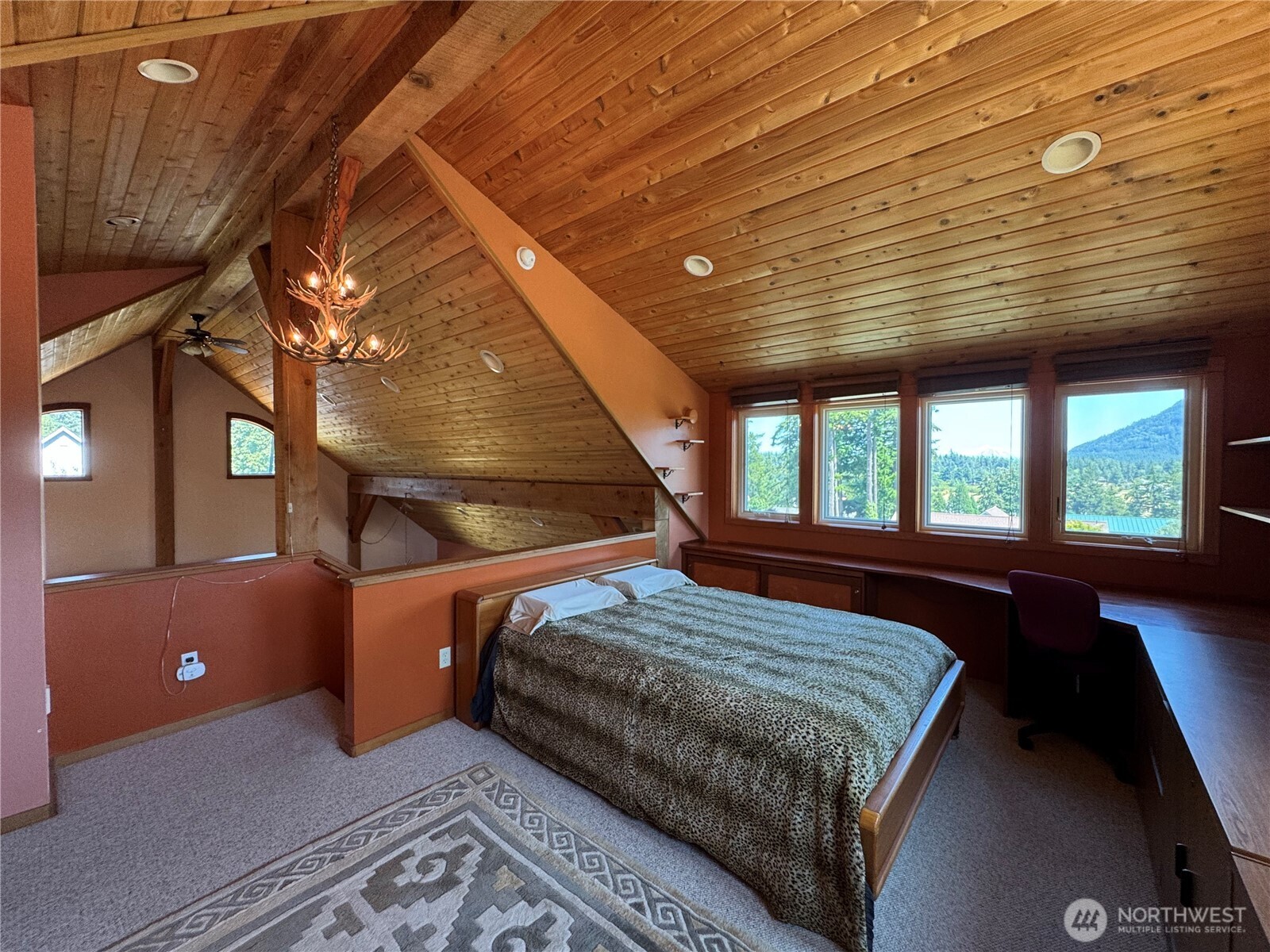 41 Mountain View Property Photo 15