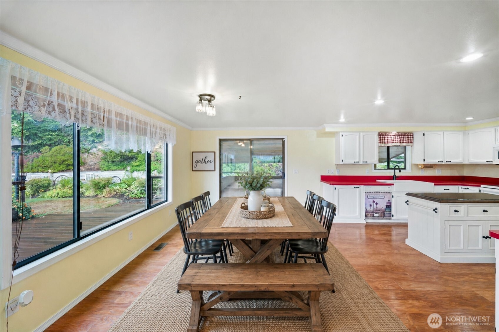 20808 O'connor Road Property Photo 4