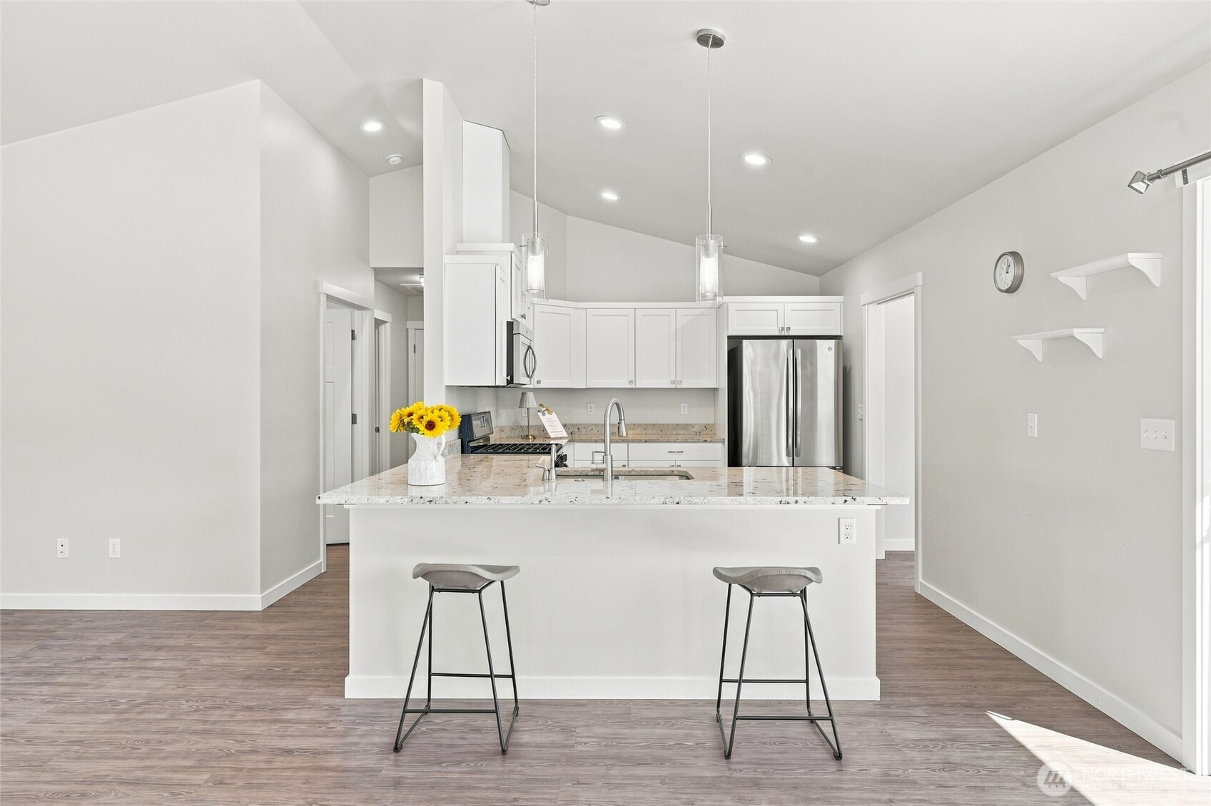 1087 Idlewood Drive Property Photo 11