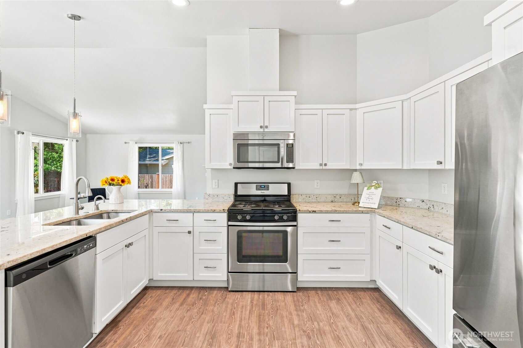 1087 Idlewood Drive Property Photo 13