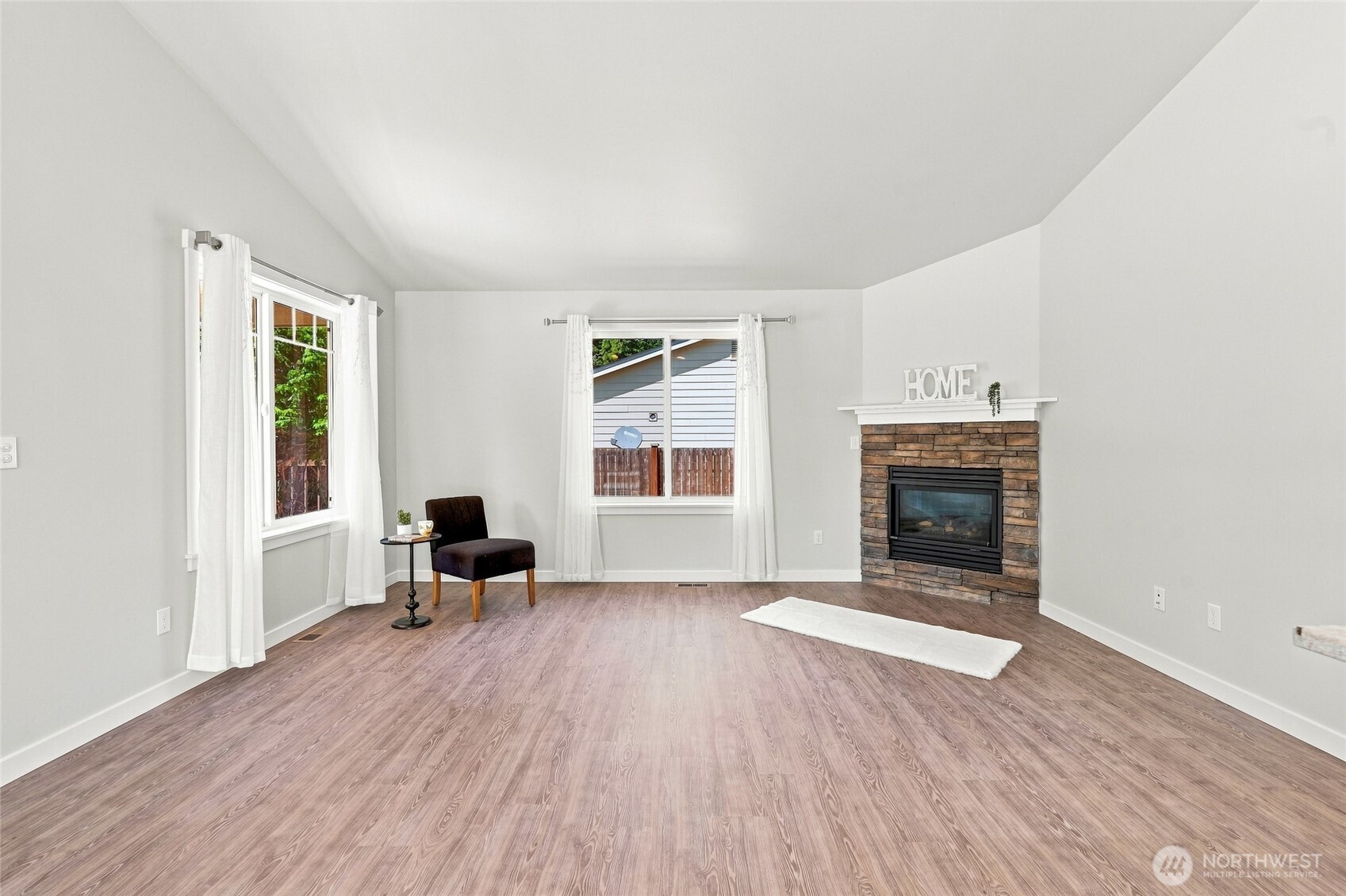 1087 Idlewood Drive Property Photo 15